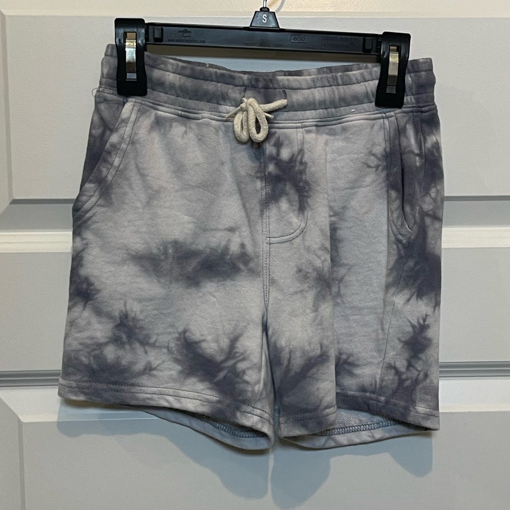 Boys brand Cotton On. cotton tie-dye drawstring shorts